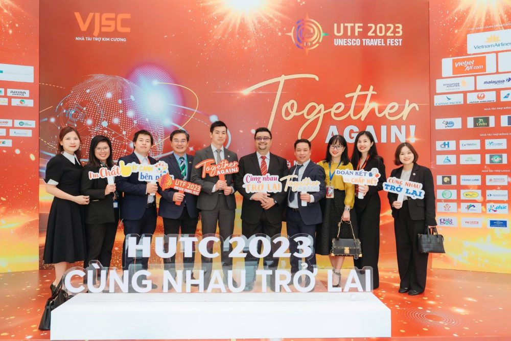 Hấp dẫn các hoạt động kỷ niệm 15 năm thành lập CLB Lữ hành Unesco Hà Nội Hấp dẫn các hoạt động kỷ niệm 15 năm thành lập CLB Lữ hành Unesco Hà Nội