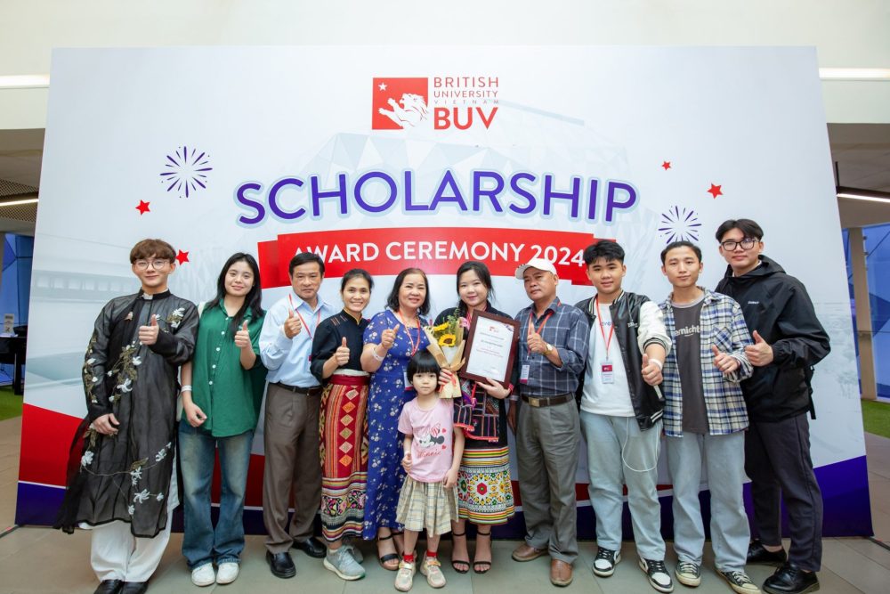 Trường đại học số hóa chương trình “săn” học bổng, học sinh vào chặng đua nước rút Trường đại học số hóa chương trình “săn” học bổng, học sinh vào chặng đua nước rút
