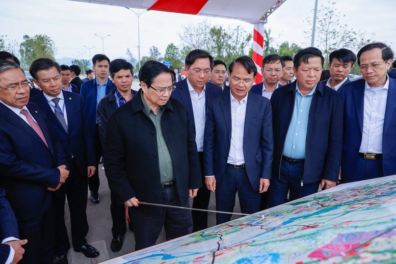 Thủ tướng thăm nhà máy thịt bò do các tập đoàn hàng đầu Việt - Nhật đầu tư Thủ tướng thăm nhà máy thịt bò do các tập đoàn hàng đầu Việt - Nhật đầu tư