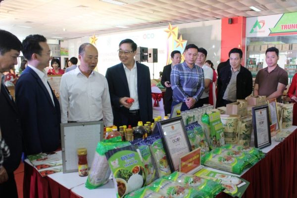 Hà Nội: Công nhận làng nghề, chứng nhận sản phẩm OCOP năm 2024