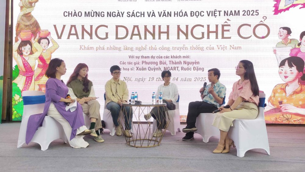 Khơi dậy tình yêu văn hóa truyền thống qua bộ sách  Khơi dậy tình yêu văn hóa truyền thống qua bộ sách