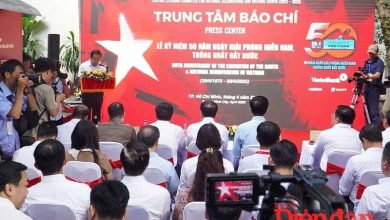 Khai trương Trung tâm Báo chí và phát hành bộ tem Kỷ niệm 50 năm thống nhất đất nước