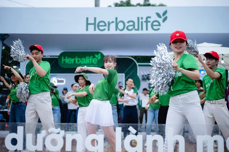 Herbalife Việt Nam tiếp tục tài trợ Giải Vô địch Quốc gia Marathon và cự ly dài báo Tiền Phong năm thứ 5 liên tiếp Herbalife Việt Nam tiếp tục tài trợ Giải Vô địch Quốc gia Marathon và cự ly dài báo Tiền Phong năm thứ 5 liên tiếp