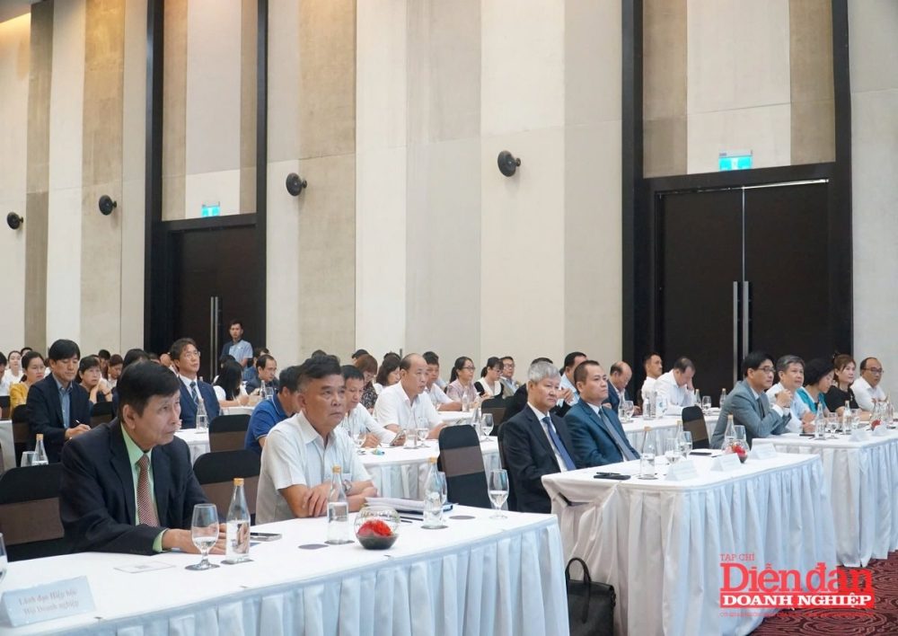 Chuyển đổi xanh là “bệ đỡ” để doanh nghiệp phát triển bền vững Chuyển đổi xanh là “bệ đỡ” để doanh nghiệp phát triển bền vững