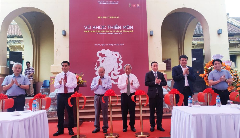 Trưng bày chuyên đề “Vũ khúc Thiền môn – Nghệ thuật Phật giáo thời Lý: Di sản và Công nghệ” Trưng bày chuyên đề “Vũ khúc Thiền môn – Nghệ thuật Phật giáo thời Lý: Di sản và Công nghệ”