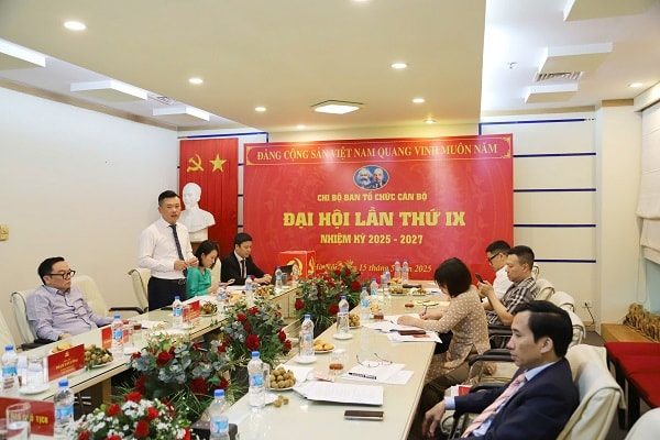 Củng cố hạt nhân chính trị, nâng tầm công tác tổ chức tại VCCI Củng cố hạt nhân chính trị, nâng tầm công tác tổ chức tại VCCI