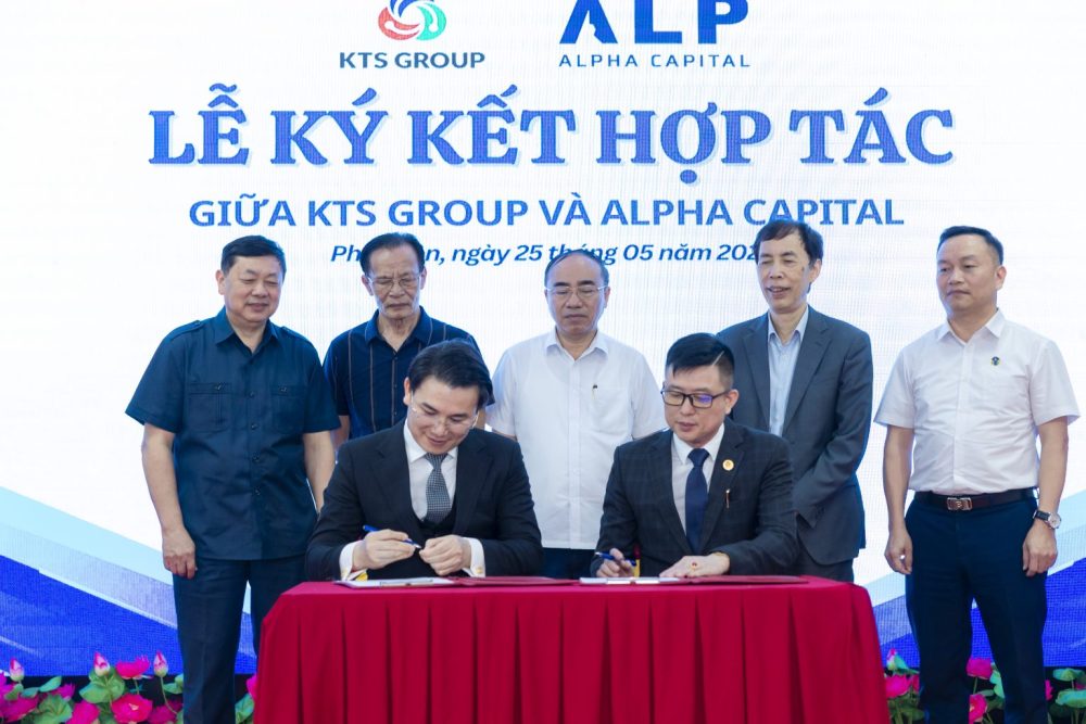 KTS Group ra mắt sản phẩm công nghệ “thế hệ mới” KTS Group ra mắt sản phẩm công nghệ “thế hệ mới”