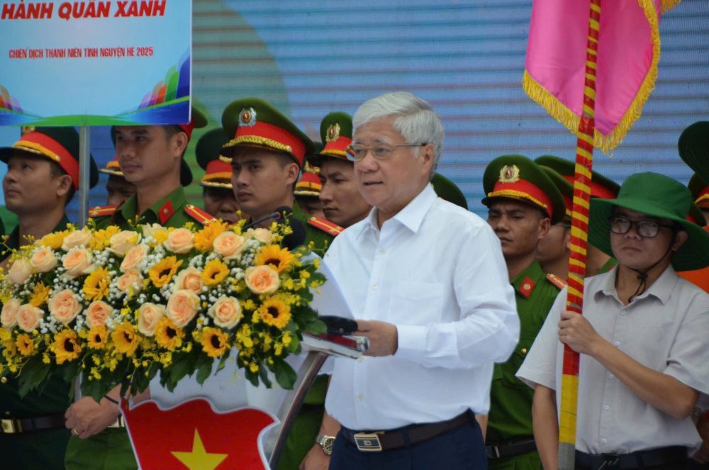 Trung ương Đoàn tổ chức ra quân Chiến dịch Thanh niên tình nguyện Hè năm 2025 tại Gia Lai Trung ương Đoàn tổ chức ra quân Chiến dịch Thanh niên tình nguyện Hè năm 2025 tại Gia Lai