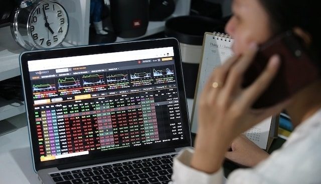 Kỳ vọng gì cho thị trường chứng khoán cuối năm 2025? Kỳ vọng gì cho thị trường chứng khoán cuối năm 2025?