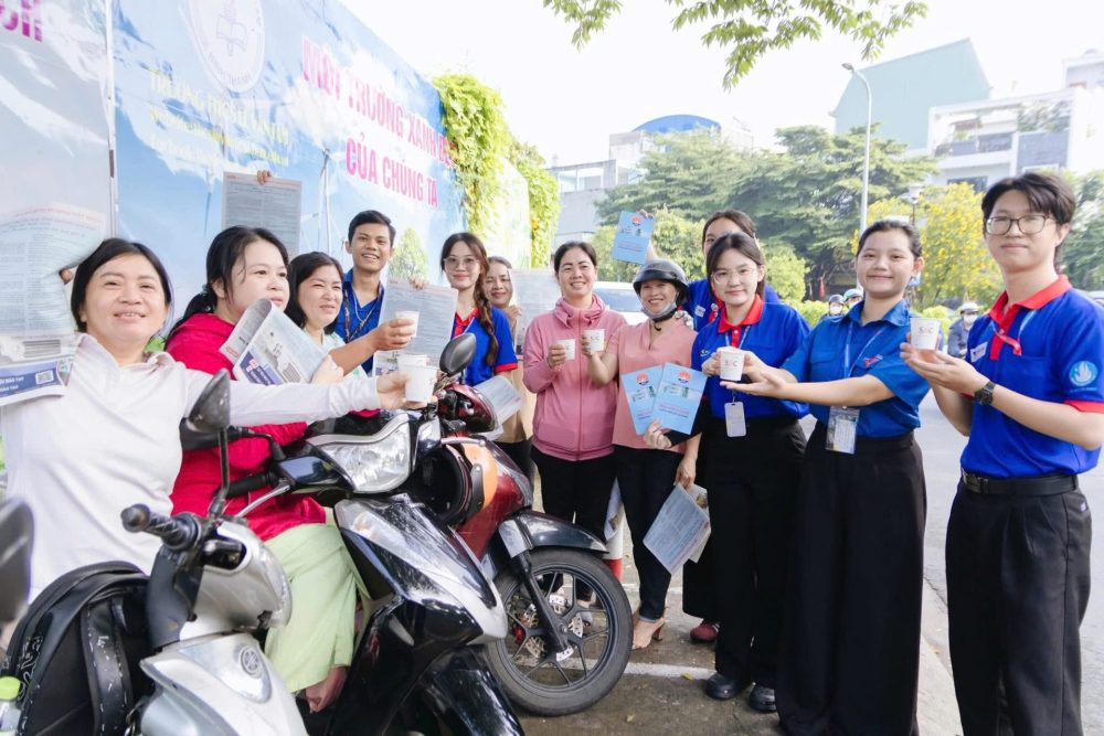 Tiếp sức mùa thi 2025 ứng dụng công nghệ, lan tỏa tinh thần tình nguyện
