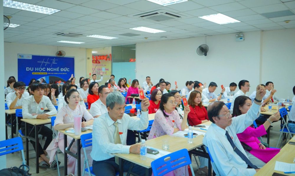 Đại hội Đảng bộ Trường Đại học Nguyễn Trãi nhiệm kỳ 2025-2030: Dấu mốc mới, tầm nhìn mới Đại hội Đảng bộ Trường Đại học Nguyễn Trãi nhiệm kỳ 2025-2030: Dấu mốc mới, tầm nhìn mới