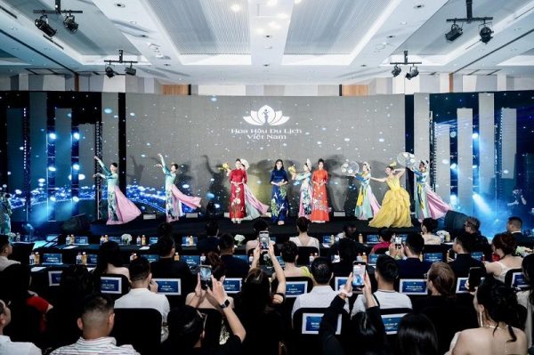 Sơn Facom đồng hành cùng Cuộc thi Hoa hậu Du lịch Việt Nam 2026 - “Việt Nam Bừng sáng” Sơn Facom đồng hành cùng Cuộc thi Hoa hậu Du lịch Việt Nam 2026 - “Việt Nam Bừng sáng”