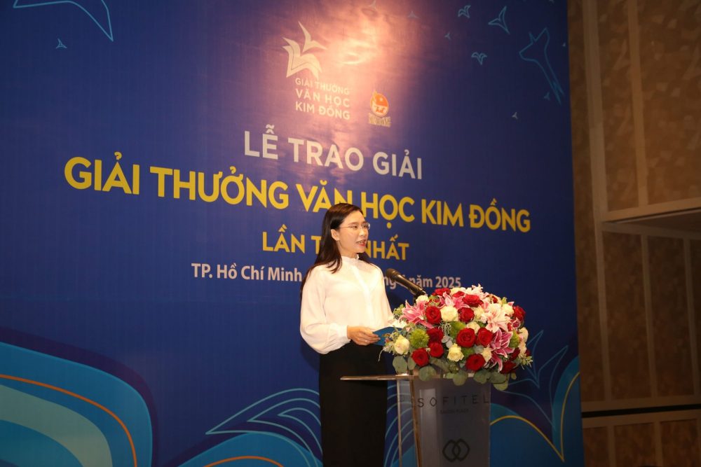 Trao giải Giải thưởng Văn học Kim Đồng lần thứ nhất Trao giải Giải thưởng Văn học Kim Đồng lần thứ nhất
