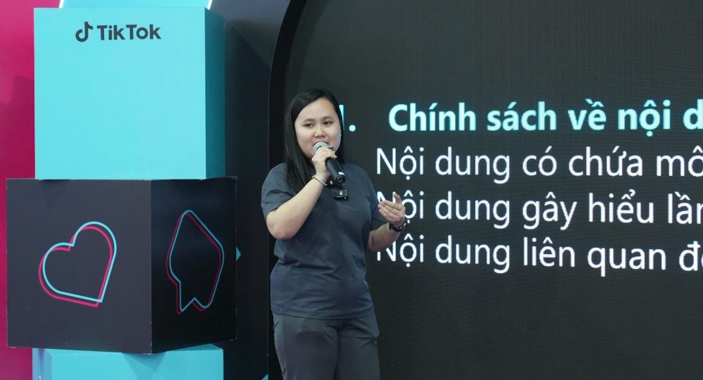 Doanh nghiệp thương mại điện tử cần nắm vững chính sách để phát triển bền vững Doanh nghiệp thương mại điện tử cần nắm vững chính sách để phát triển bền vững