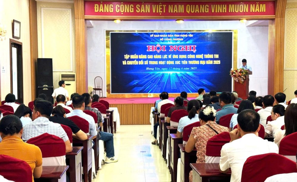 Hưng Yên đẩy mạnh hỗ trợ doanh nghiệp bước vào nền kinh tế số Hưng Yên đẩy mạnh hỗ trợ doanh nghiệp bước vào nền kinh tế số