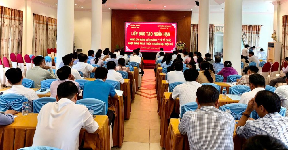 Thương mại điện tử và AI: Hai trụ cột thiết yếu chuyển đổi số tại Trà Vinh Thương mại điện tử và AI: Hai trụ cột thiết yếu chuyển đổi số tại Trà Vinh