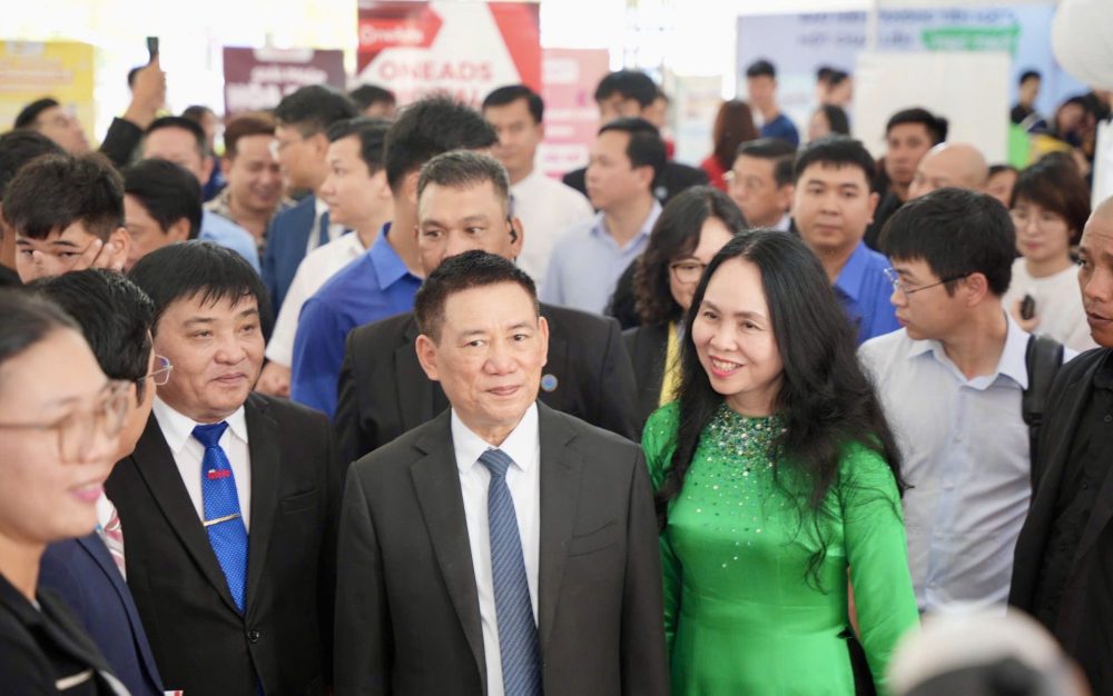 Chính thức công bố Chương trình Chuyển đổi số chợ truyền thống và tiểu thương Chính thức công bố Chương trình Chuyển đổi số chợ truyền thống và tiểu thương