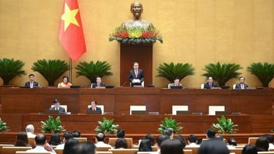 Thông qua Nghị quyết của Quốc hội sửa đổi, bổ sung Hiến pháp năm 2013