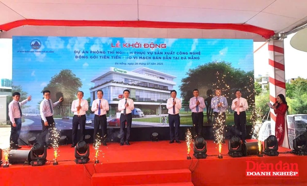 Khởi động dự án phòng Lab tiên phong tại Việt Nam Khởi động dự án phòng Lab tiên phong tại Việt Nam