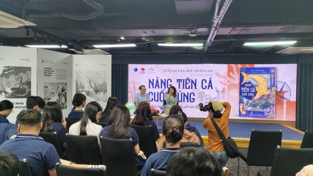 Nàng tiên cá cuối cùng: Tiếng vọng từ truyền thuyết nơi đại dương Nàng tiên cá cuối cùng: Tiếng vọng từ truyền thuyết nơi đại dương