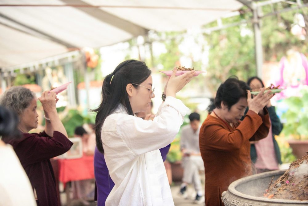 Đoàn phật giáo Nepal tổ chức pháp hội Đạo Sư Lama Norlha tại Chùa Sủi Đoàn phật giáo Nepal tổ chức pháp hội Đạo Sư Lama Norlha tại Chùa Sủi