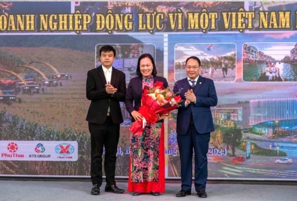 Cuộc thi - Triển lãm ảnh “Việt Nam ngày nay” lần thứ 7: Tôn vinh doanh nghiệp phát triển bền vững cùng đất nước Cuộc thi - Triển lãm ảnh “Việt Nam ngày nay” lần thứ 7: Tôn vinh doanh nghiệp phát triển bền vững cùng đất nước