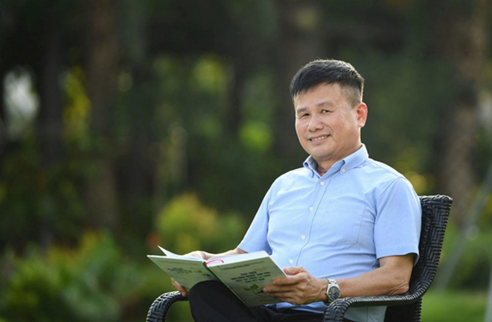 Luật sư – Doanh nhân Phạm Hồng Điệp được phong tặng danh hiệu Giáo sư danh dự tại Mỹ Luật sư – Doanh nhân Phạm Hồng Điệp được phong tặng danh hiệu Giáo sư danh dự tại Mỹ