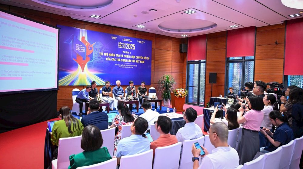 AI và chuyển đổi số báo chí Việt Nam: Không còn là lựa chọn, mà là con đường sống còn AI và chuyển đổi số báo chí Việt Nam: Không còn là lựa chọn, mà là con đường sống còn