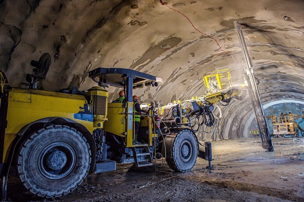 Tập đoàn Đèo Cả: In dấu trên mọi nẻo đường của Tổ quốc, từng bước vươn tầm quốc tế Tập đoàn Đèo Cả: In dấu trên mọi nẻo đường của Tổ quốc, từng bước vươn tầm quốc tế