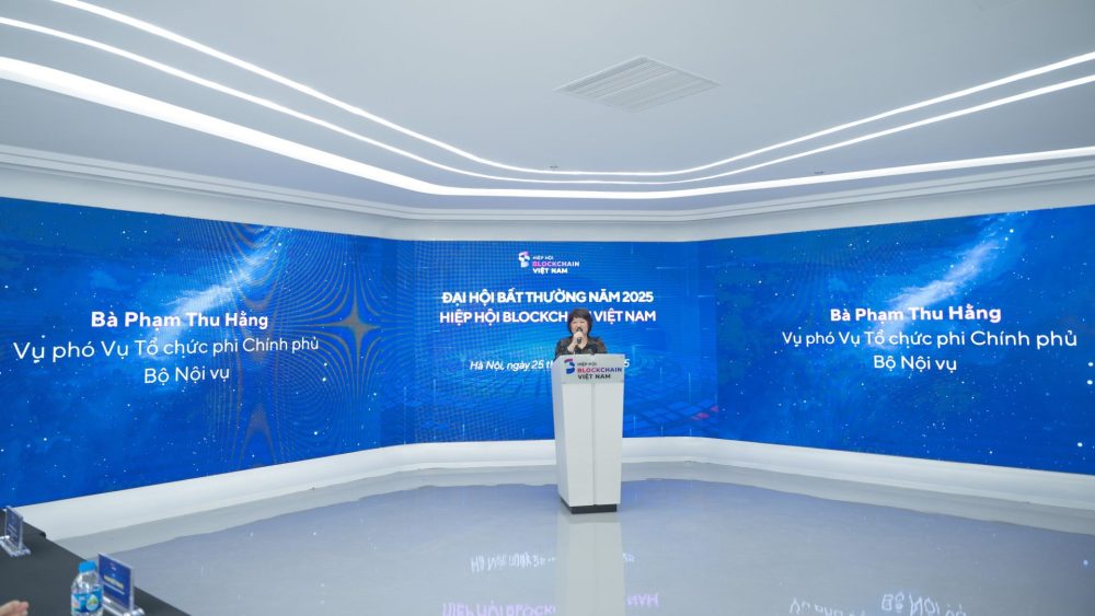 Hiệp hội Blockchain Việt Nam đổi tên thành “Hiệp hội Blockchain và Tài sản số Việt Nam” Hiệp hội Blockchain Việt Nam đổi tên thành “Hiệp hội Blockchain và Tài sản số Việt Nam”