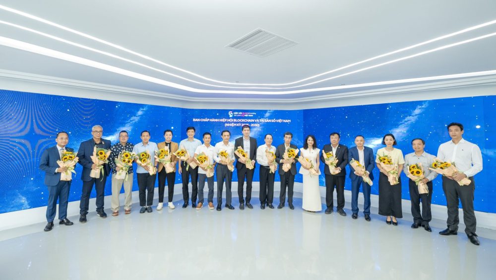 Hiệp hội Blockchain Việt Nam đổi tên thành “Hiệp hội Blockchain và Tài sản số Việt Nam” Hiệp hội Blockchain Việt Nam đổi tên thành “Hiệp hội Blockchain và Tài sản số Việt Nam”