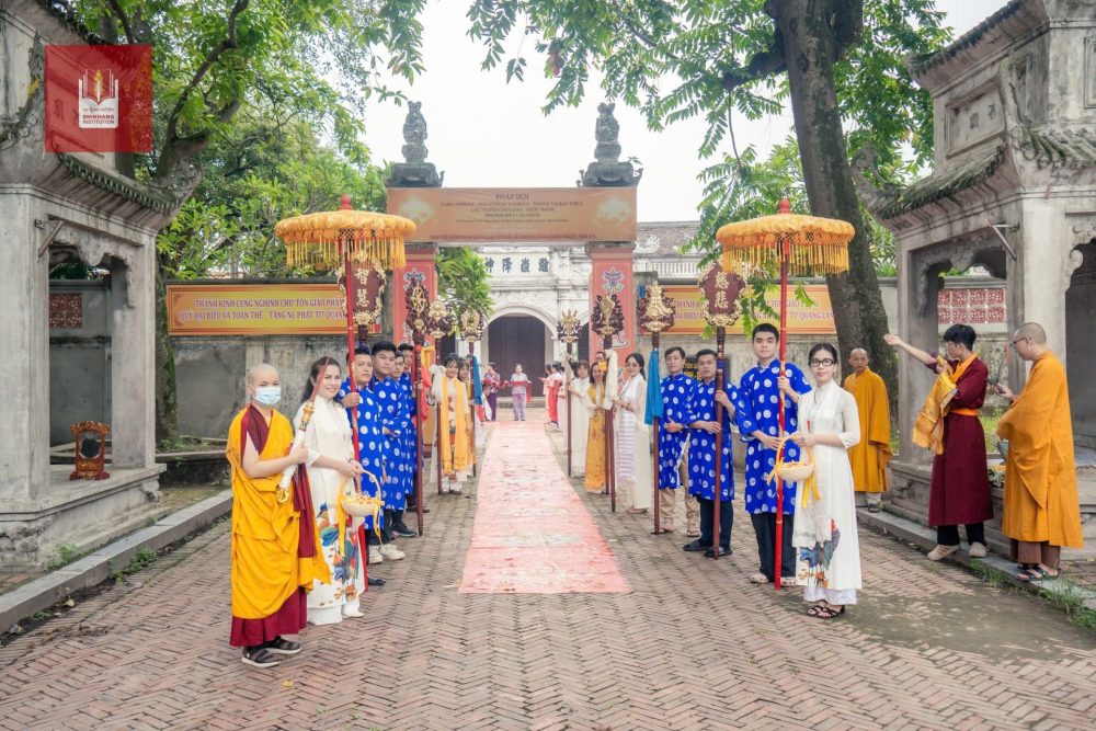 Đoàn phật giáo Nepal tổ chức pháp hội Đạo Sư Lama Norlha tại Chùa Sủi Đoàn phật giáo Nepal tổ chức pháp hội Đạo Sư Lama Norlha tại Chùa Sủi