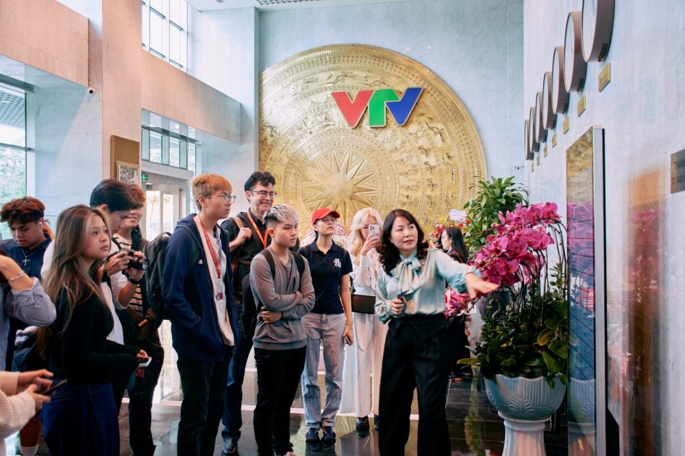 Học để làm chủ truyền thông doanh nghiệp trong thời AI Học để làm chủ truyền thông doanh nghiệp trong thời AI