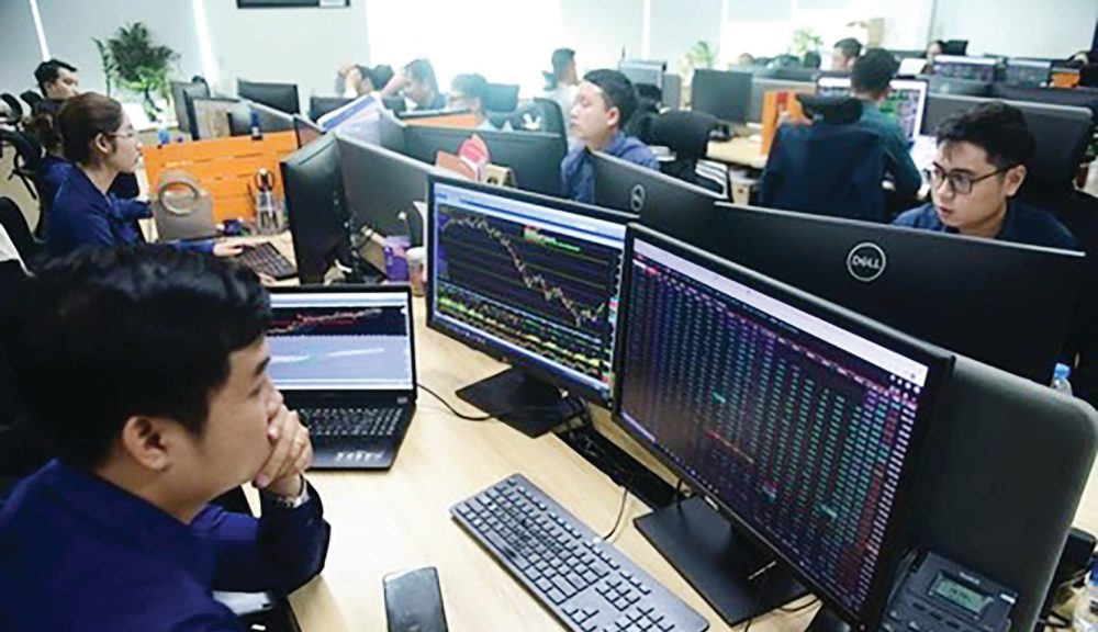 Ngành chứng khoán: Dự báo lợi nhuận quý II tăng trưởng 45%, quý III sẽ tiếp tục bứt tốc Ngành chứng khoán: Dự báo lợi nhuận quý II tăng trưởng 45%, quý III sẽ tiếp tục bứt tốc