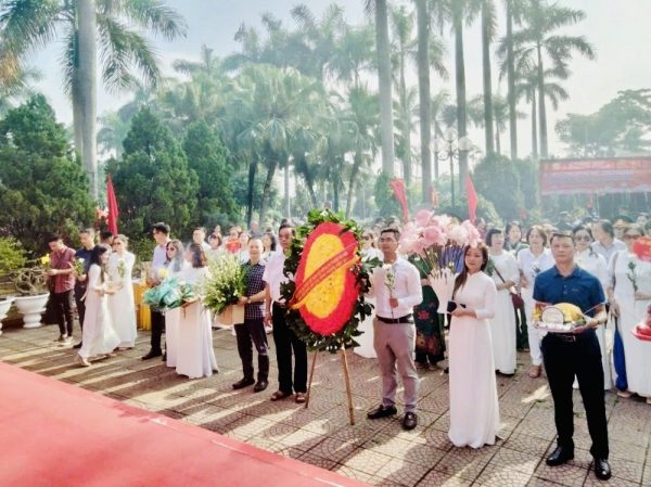 HĐHPHN: Dâng hương, tri ân tưởng niệm AHLS HĐHPHN: Dâng hương, tri ân tưởng niệm AHLS