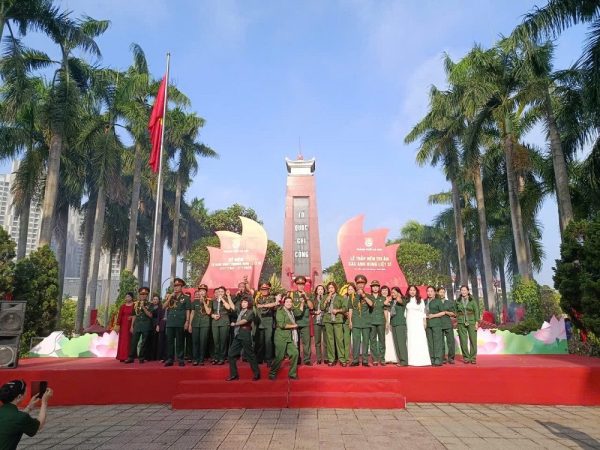 HĐHPHN: Dâng hương, tri ân tưởng niệm AHLS HĐHPHN: Dâng hương, tri ân tưởng niệm AHLS