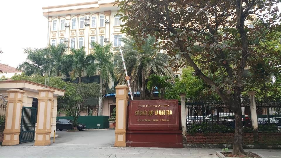 Thẩm quyền của Chủ tịch UBND cấp xã (khi triển khai chính quyền địa phương 2 cấp) trong bổ nhiệm, cách chức người đứng đầu cơ sở giáo dục Thẩm quyền của Chủ tịch UBND cấp xã (khi triển khai chính quyền địa phương 2 cấp) trong bổ nhiệm, cách chức người đứng đầu cơ sở giáo dục