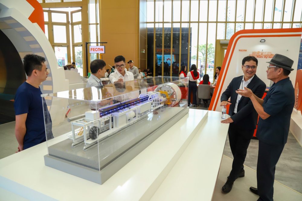 FECON tự hào tiến bước cùng đất nước tại Triển lãm “80 năm hành trình Độc lập – Tự do – Hạnh phúc” FECON tự hào tiến bước cùng đất nước tại Triển lãm “80 năm hành trình Độc lập – Tự do – Hạnh phúc”
