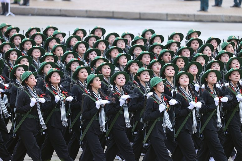 TỔNG THUẬT: Lễ Tổng duyệt chương trình diễu binh, diễu hành kỷ niệm 80 năm Quốc khánh 2/9 TỔNG THUẬT: Lễ Tổng duyệt chương trình diễu binh, diễu hành kỷ niệm 80 năm Quốc khánh 2/9