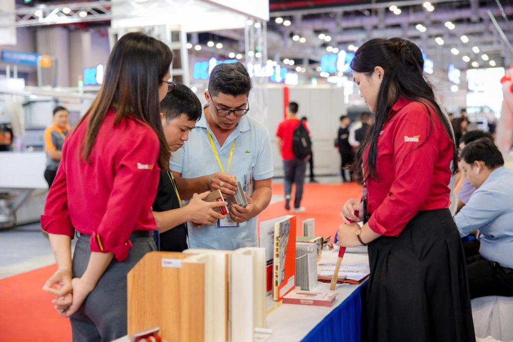 Khai mạc Hội chợ Máy và Nguyên liệu gỗ quốc tế Bình Dương Khai mạc Hội chợ Máy và Nguyên liệu gỗ quốc tế Bình Dương