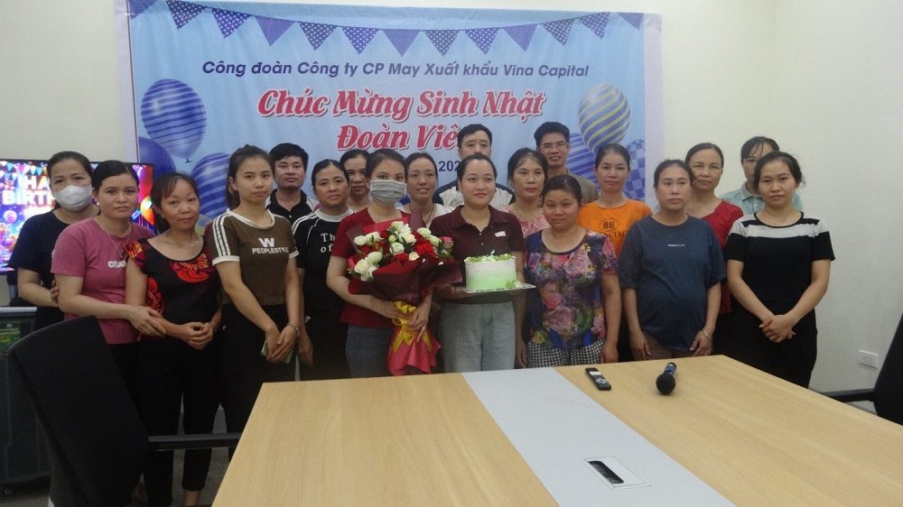 Lê Thành Phát - Chàng trai đem niềm vui đến cho người lao động Lê Thành Phát - Chàng trai đem niềm vui đến cho người lao động
