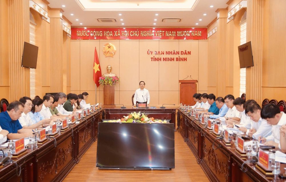 Ninh Bình: Tiếp tục tăng cường kỷ luật, kỷ cương hành chính Ninh Bình: Tiếp tục tăng cường kỷ luật, kỷ cương hành chính