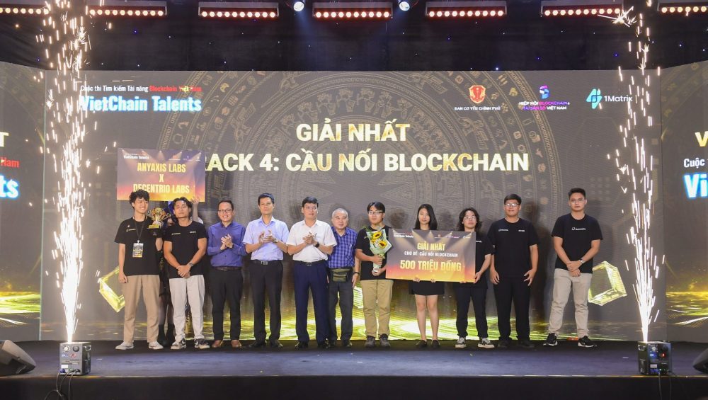 Nhà vô địch VietChain Talents 2025: Tài năng trẻ Việt Nam bứt phá cùng blockchain Nhà vô địch VietChain Talents 2025: Tài năng trẻ Việt Nam bứt phá cùng blockchain