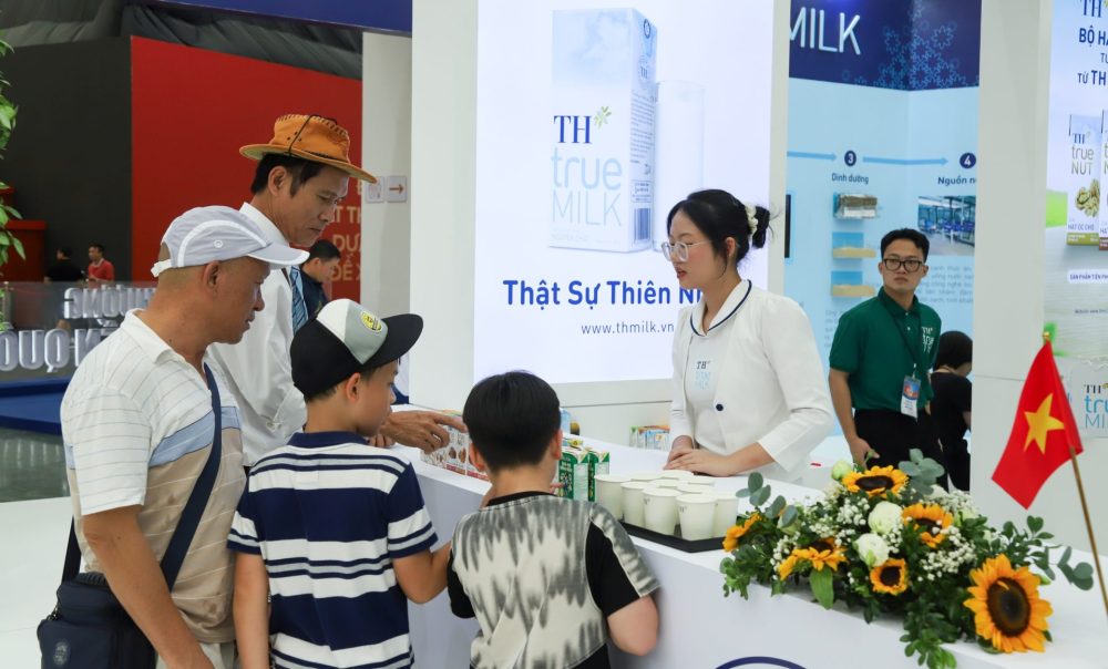 Trải nghiệm khu trưng bày của Tập đoàn TH tại Triển lãm 80 năm 