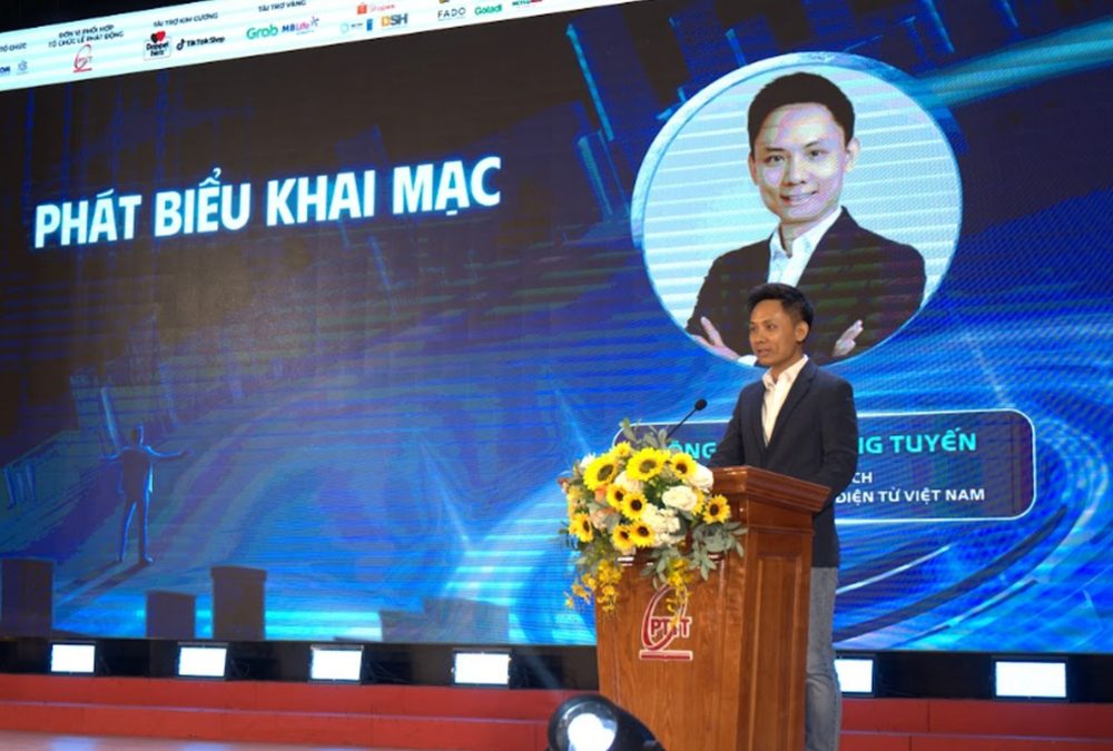 Cuộc thi Sinh viên Kinh doanh số 2025: phát triển thương mại điện tử gắn với bảo vệ môi trường Cuộc thi Sinh viên Kinh doanh số 2025: phát triển thương mại điện tử gắn với bảo vệ môi trường