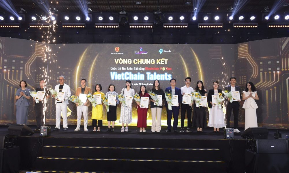 Nhà vô địch VietChain Talents 2025: Tài năng trẻ Việt Nam bứt phá cùng blockchain Nhà vô địch VietChain Talents 2025: Tài năng trẻ Việt Nam bứt phá cùng blockchain