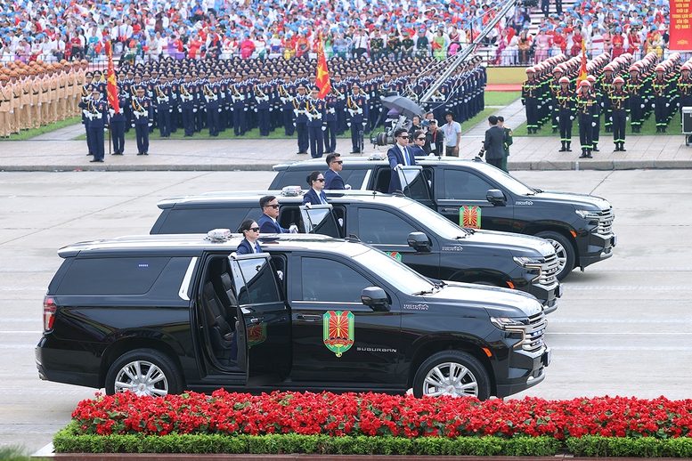 TỔNG THUẬT: Lễ Tổng duyệt chương trình diễu binh, diễu hành kỷ niệm 80 năm Quốc khánh 2/9 TỔNG THUẬT: Lễ Tổng duyệt chương trình diễu binh, diễu hành kỷ niệm 80 năm Quốc khánh 2/9