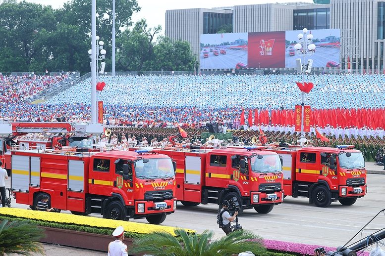 TỔNG THUẬT: Lễ Tổng duyệt chương trình diễu binh, diễu hành kỷ niệm 80 năm Quốc khánh 2/9 TỔNG THUẬT: Lễ Tổng duyệt chương trình diễu binh, diễu hành kỷ niệm 80 năm Quốc khánh 2/9