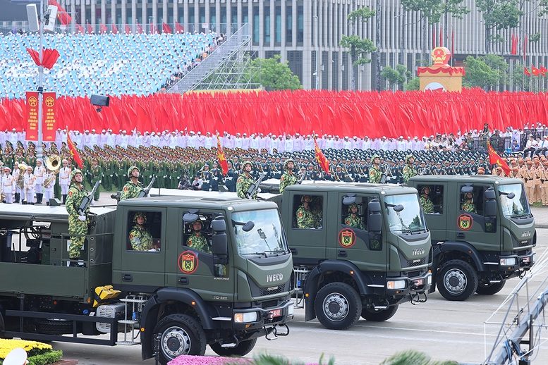 TỔNG THUẬT: Lễ Tổng duyệt chương trình diễu binh, diễu hành kỷ niệm 80 năm Quốc khánh 2/9 TỔNG THUẬT: Lễ Tổng duyệt chương trình diễu binh, diễu hành kỷ niệm 80 năm Quốc khánh 2/9