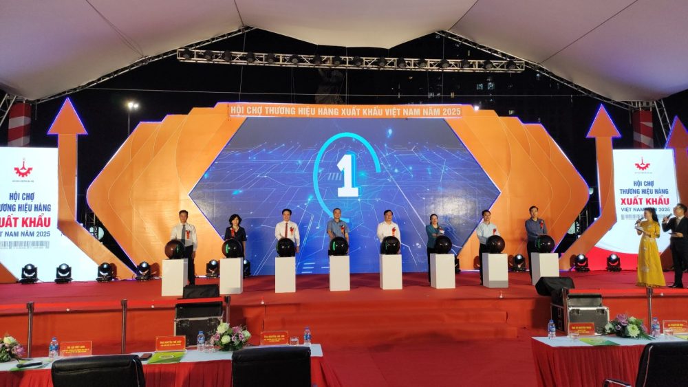 Hội chợ thương hiệu hàng xuất khẩu Việt Nam 2025 Hội chợ thương hiệu hàng xuất khẩu Việt Nam 2025
